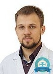 Хирург, онколог, нейрохирург Лутовинин Родион Владиславович
